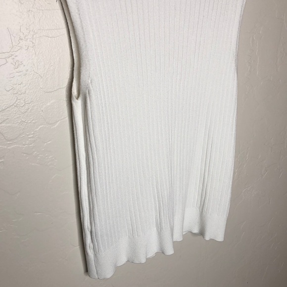 MACYS || high neck tank top - Picture 7 of 7